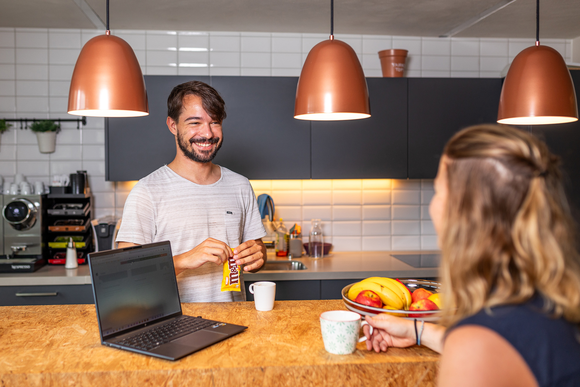 Kostenlose Snacks und Kaffee als Benefit bei arcade solutions in Luzern